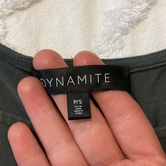 Olive Green Waist-Tie Loose-Sleeve Dress - Picture 7 of 9